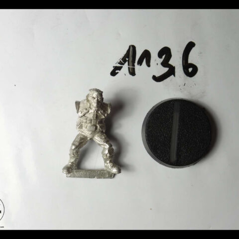 40K METAL ROGUE TRADER  IMPERIAL GUARD TROOPER 7