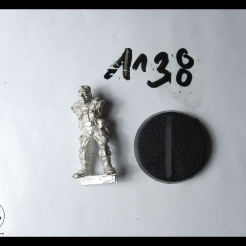 40K METAL ROGUE TRADER  IMPERIAL GUARD TROOPER 9