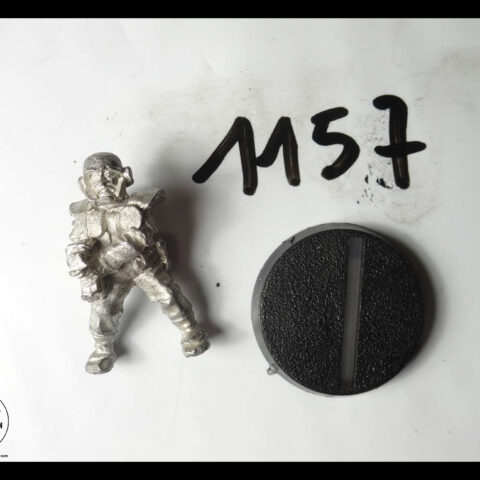 40K METAL IMPERIAL GUARD BOLTER 1