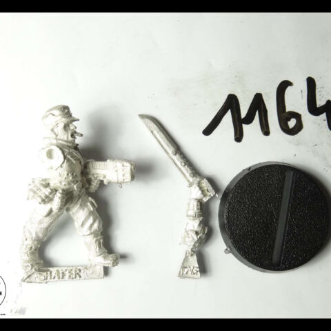40K METAL IMPERIAL GUARD COLONEL SCHAEFFER