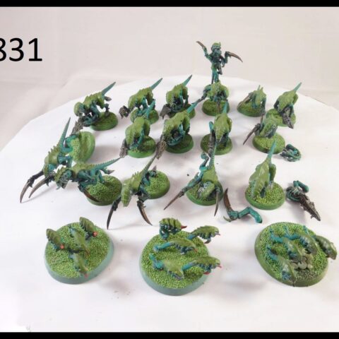 40K PLASTIC TYRANIDES 16 X GAUNTS + 3 X RIPPER SWARM BASE