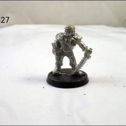 40K METAL IMPERIAL GUARD MEDIC AND CHAIN SWORD