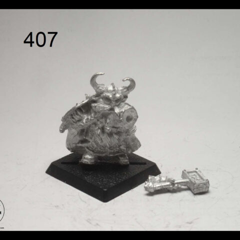 METAL DWARF LORD WITH HAMMER