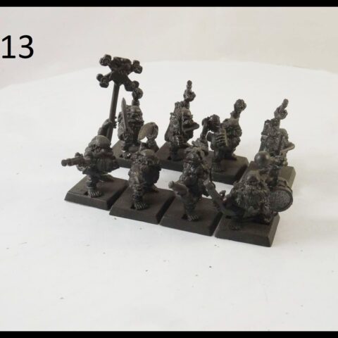 METAL DOG OF WAR 8 X LONG DRONG SLAYER'S PIRATES