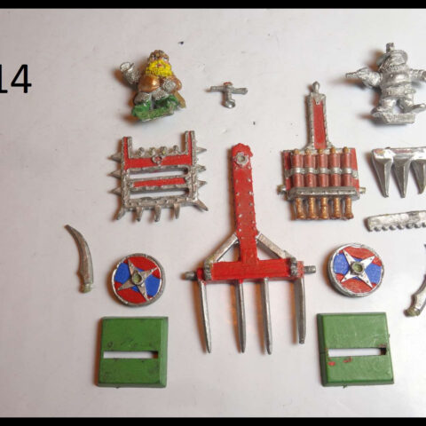 METAL MARAUDER DWARF ORGAN GUN + 2 SERVANT